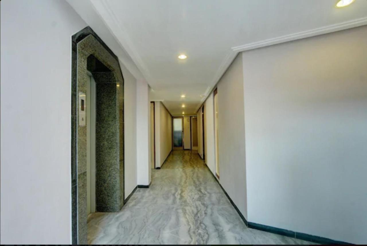 Hotel Padmam Мадурай Экстерьер фото