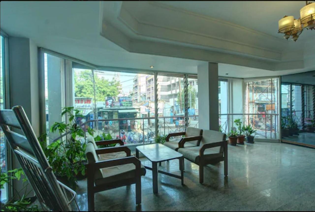 Hotel Padmam Мадурай Экстерьер фото