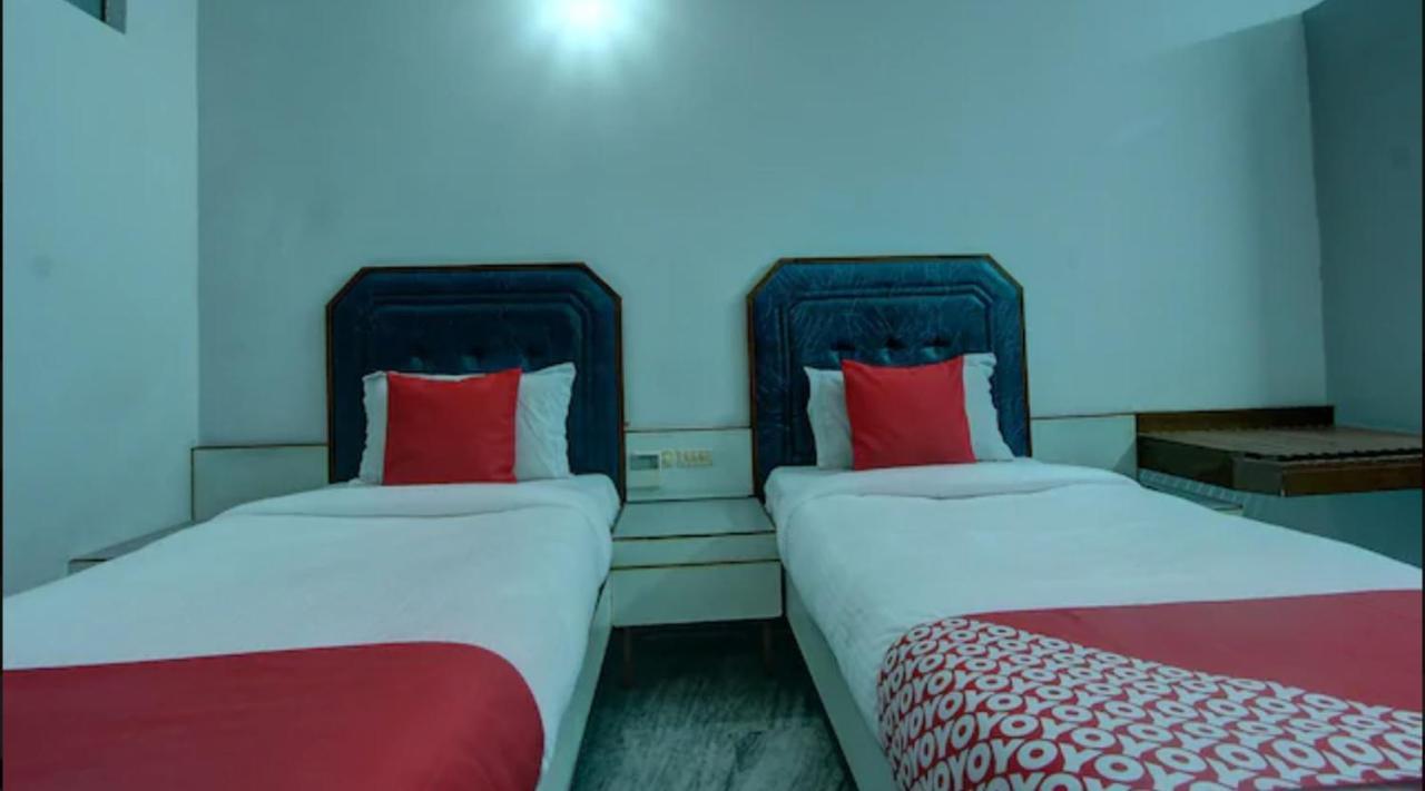 Hotel Padmam Мадурай Экстерьер фото